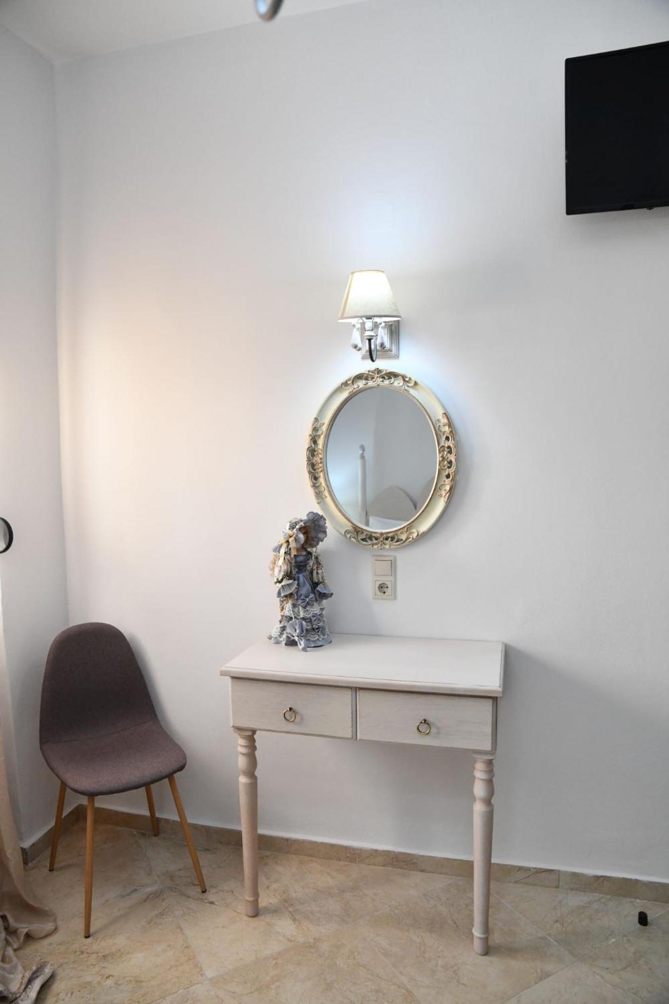 Kleopatra Deluxe Apartment With Jacuzzi Kamilari Exteriör bild